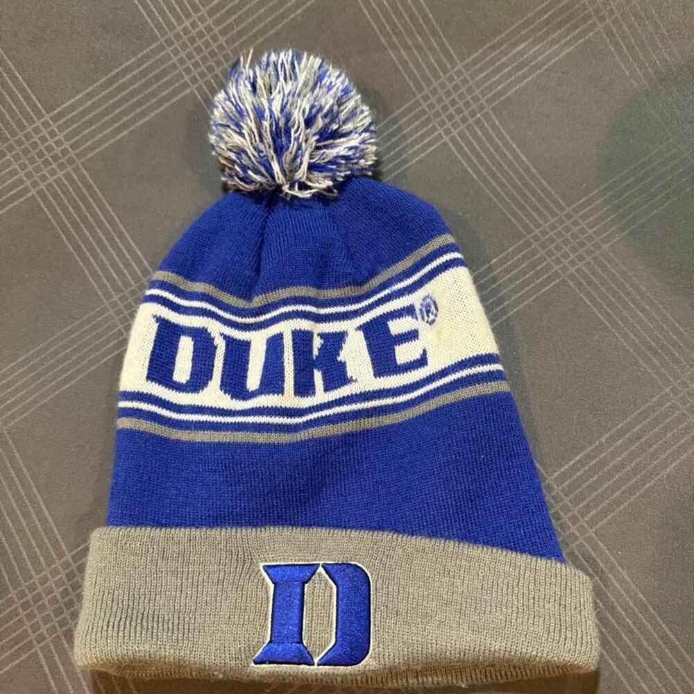 Duke blue devils knit pom